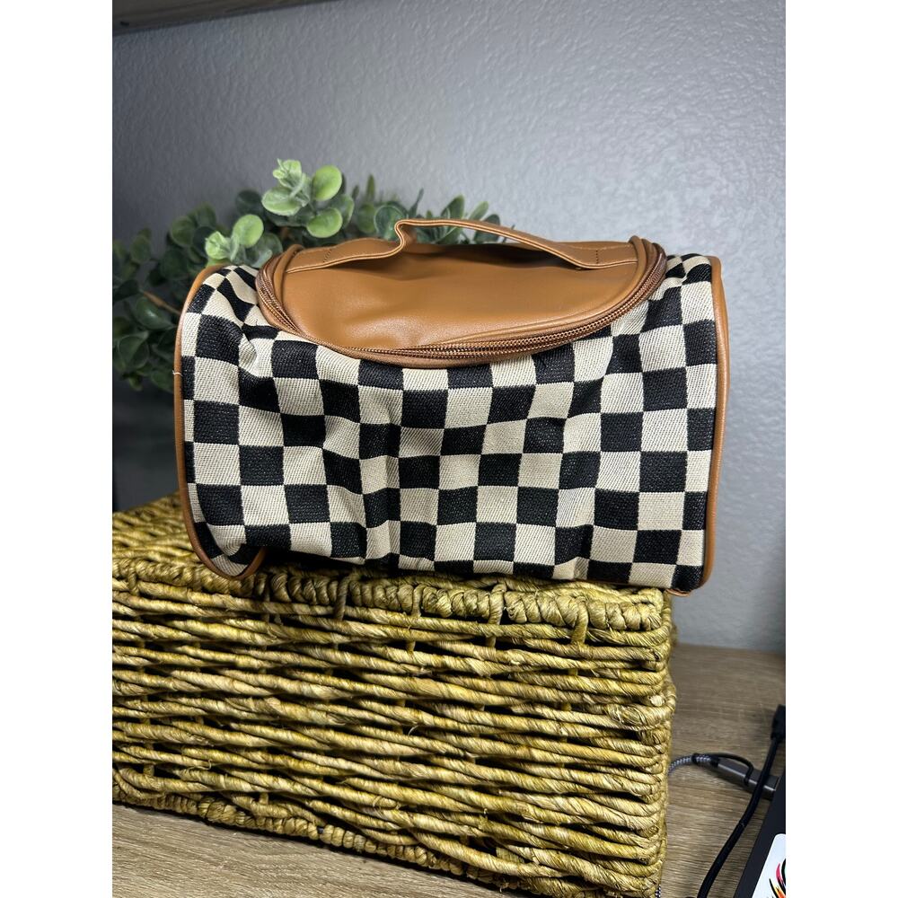 Checkered Cosmetics Bag Medium‎